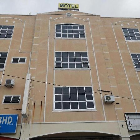 Spot On 89907 Motel Impian Seri Manjung Dış mekan fotoğraf