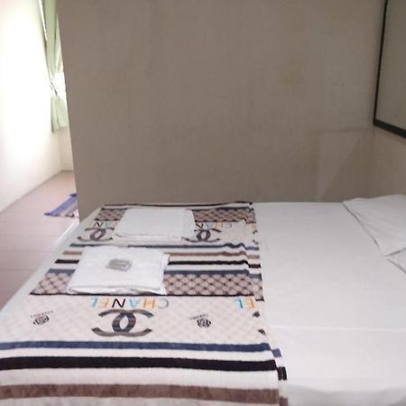 Spot On 89907 Motel Impian Seri Manjung Dış mekan fotoğraf