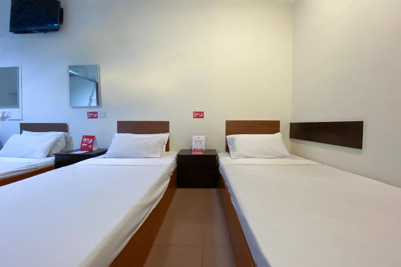 Spot On 89907 Motel Impian Seri Manjung Dış mekan fotoğraf