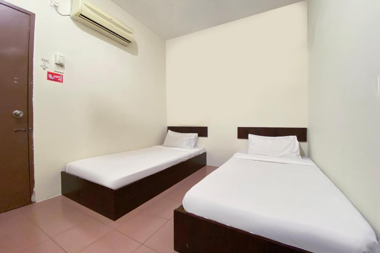 Spot On 89907 Motel Impian Seri Manjung Dış mekan fotoğraf