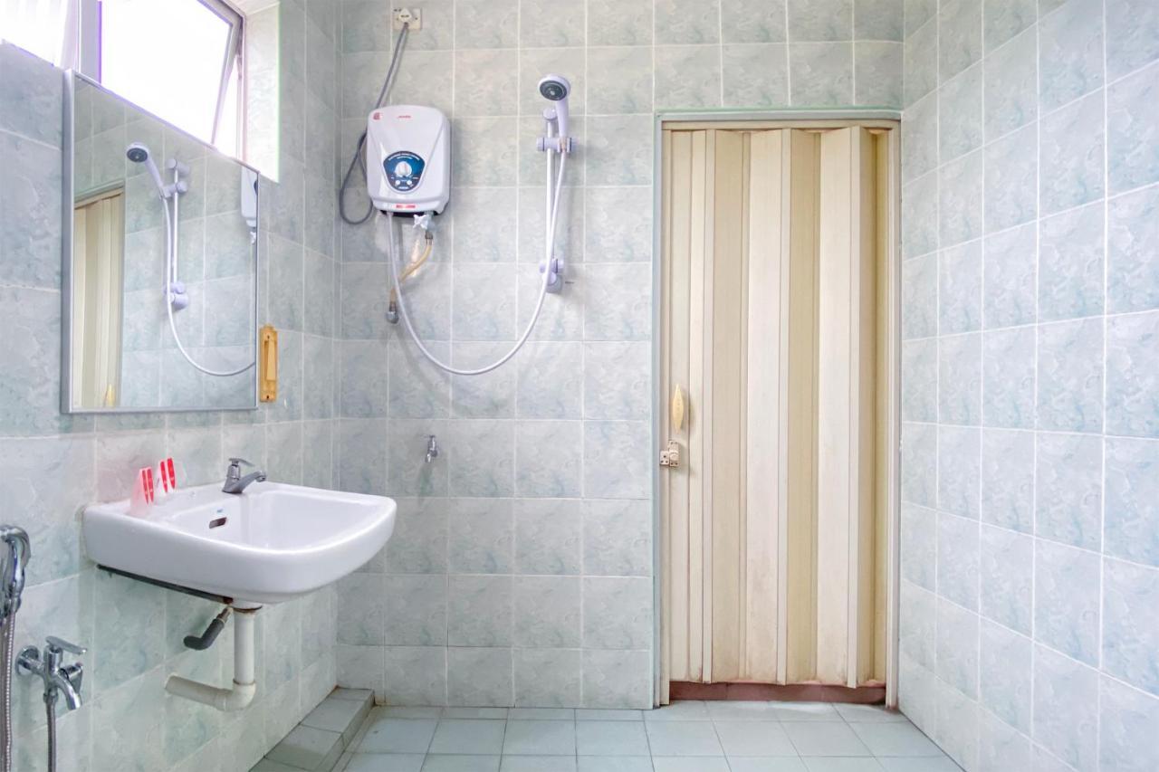 Spot On 89907 Motel Impian Seri Manjung Dış mekan fotoğraf