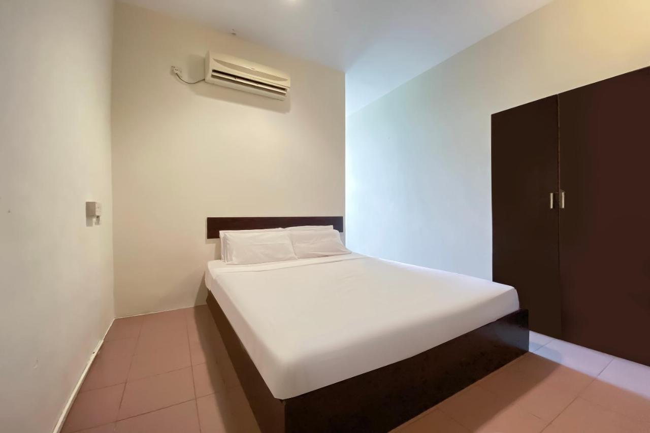 Spot On 89907 Motel Impian Seri Manjung Dış mekan fotoğraf