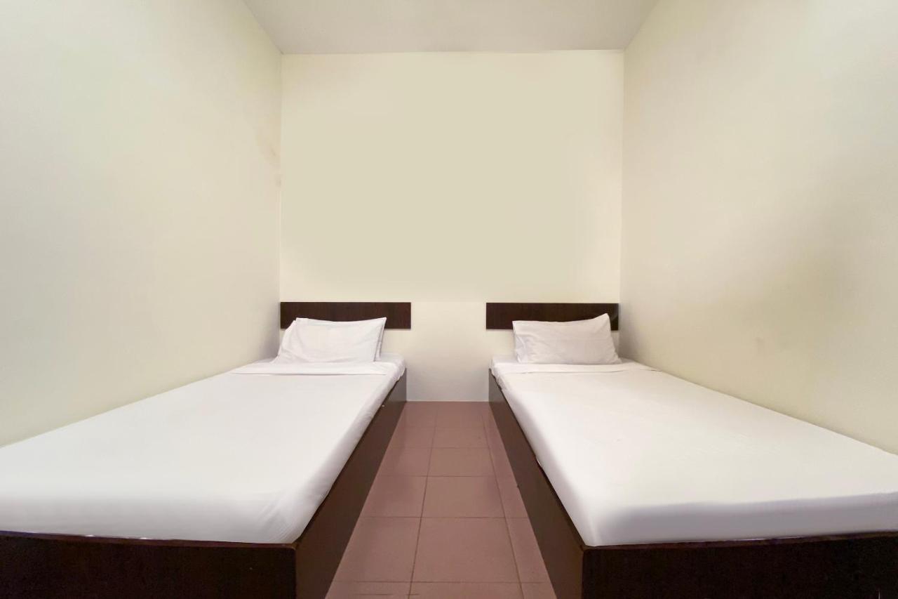 Spot On 89907 Motel Impian Seri Manjung Dış mekan fotoğraf