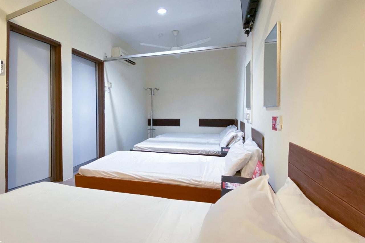 Spot On 89907 Motel Impian Seri Manjung Dış mekan fotoğraf