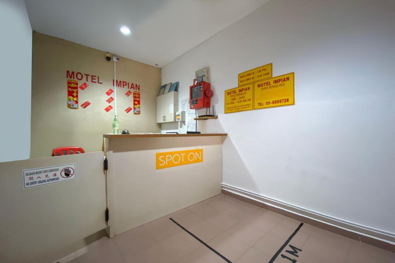 Spot On 89907 Motel Impian Seri Manjung Dış mekan fotoğraf