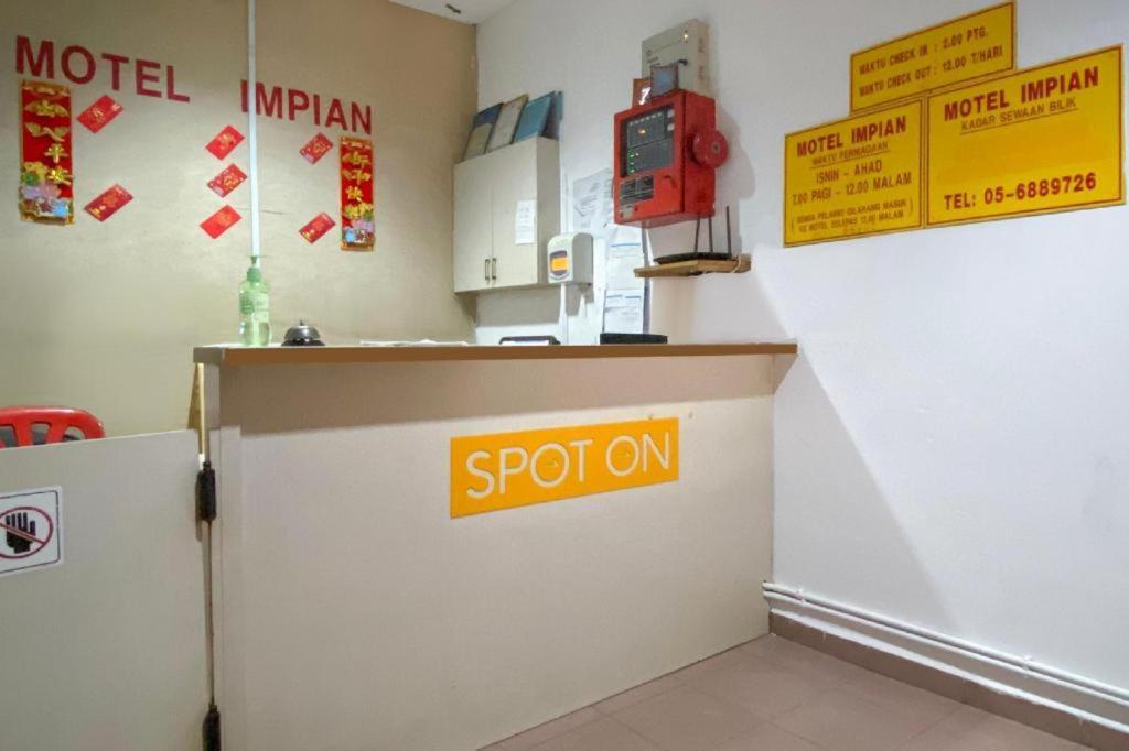 Spot On 89907 Motel Impian Seri Manjung Dış mekan fotoğraf