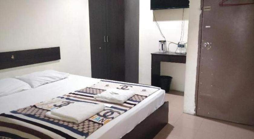 Spot On 89907 Motel Impian Seri Manjung Dış mekan fotoğraf
